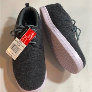 Under Armour street encounter wool sneakers SZ 11